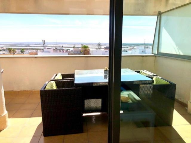 GATU Ático Vistas Marineras parking, piscina, terraza, wifi Apartamento El Puerto de Santa María Exterior foto