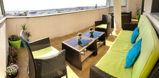 GATU Ático Vistas Marineras parking, piscina, terraza, wifi Apartamento El Puerto de Santa María Exterior foto